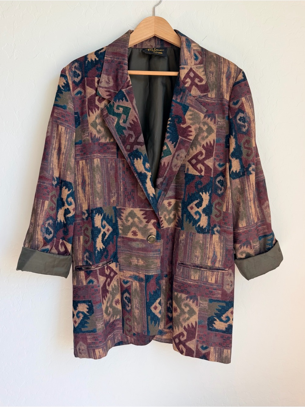 Vintage 90s Aztec / Southwestern Print Oversized Blazer